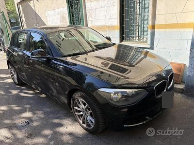 Begagnad BMW 114 95 HK (69 kW) 2015 Svart Halvkombi