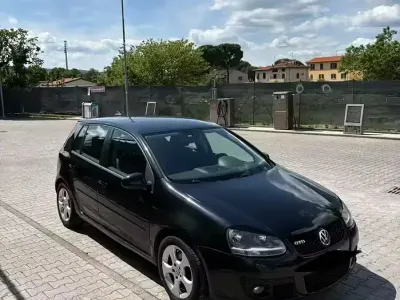 Usata VW Golf IV Sportline 105 CV (77 kW) 2006 Nero Berlina