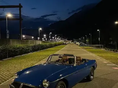 Usata MG B 95 CV (69 kW) 1970 Bluazzurro Cabrio