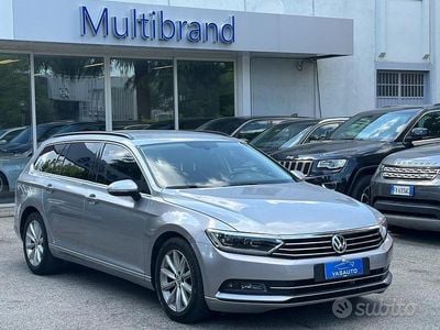 Usata VW Passat Highline 150 CV (110 kW) 2017 Grigio Station wagon