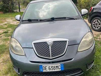 Usata Lancia Ypsilon 2006 Utilitaria