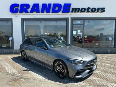 Usata Mercedes C300e AMG Line Premium Plus 265 CV (194 kW) 2023 Grigio Station wagon