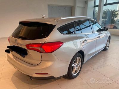 Usata Ford Focus 120 CV (88 kW) 2019 Grigio Station wagon