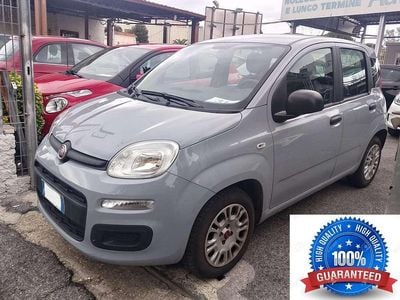 Usata Fiat Panda Lounge 69 CV (50 kW) 2019 Grigio Utilitaria