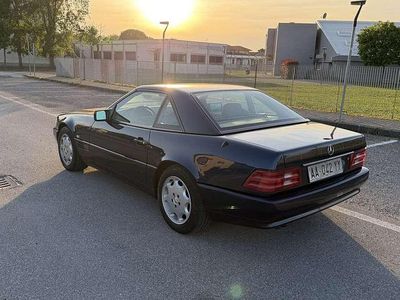Begagnad Mercedes SL320 231 HK (169 kW) 1995 Cab