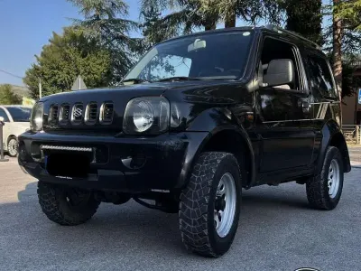 Usata Suzuki Jimny 80 CV (58 kW) 1999 Nero SUV