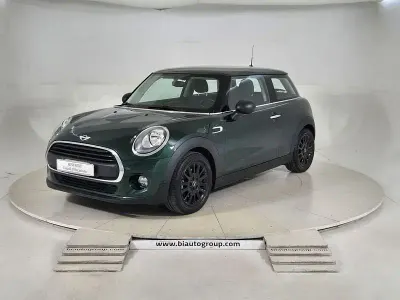 Usata Mini ONE 75 CV (55 kW) 2017 Verde Utilitaria