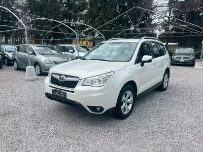 Usata Subaru Forester Trend 147 CV (108 kW) 2014 Bianco SUV