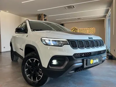Usata Jeep Compass Trailhawk 179 CV (131 kW) 2023 Bianco SUV