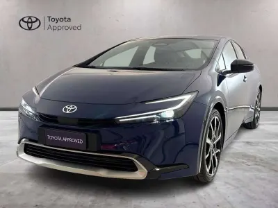 Usata Toyota Prius 151 CV (111 kW) 2025 Blu/azzurro Utilitaria