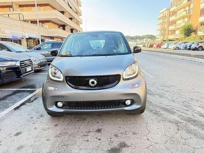 Usata Smart ForTwo Coupé Prime 90 CV (66 kW) 2019 Grigio Coupé