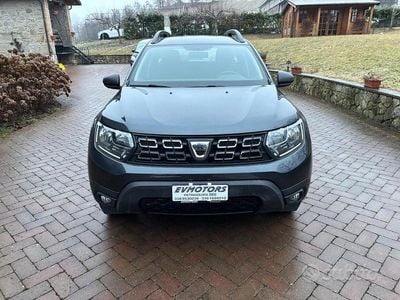 Usata Dacia Duster Prestige 100 CV (73 kW) 2020 Grigio SUV