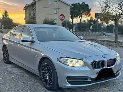 Usata BMW 525 218 CV (160 kW) 2016 Grigio Berlina