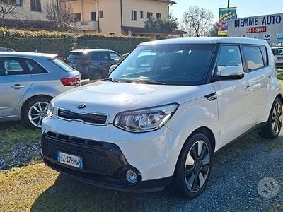Usata Kia Soul 128 CV (94 kW) 2015 Bianco SUV