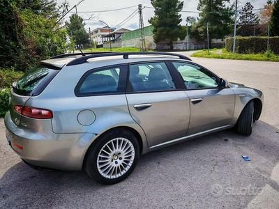 Usata Alfa Romeo 159 150 CV (110 kW) 2007 Grigio Station wagon