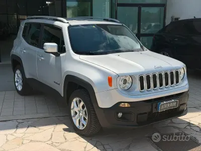 Usata Jeep Renegade Limited 140 CV (102 kW) 2017 Grigio SUV