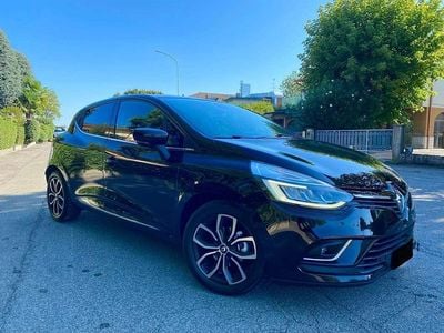 Usata Renault Clio IV 90 CV (66 kW) 2016 Nero Berlina