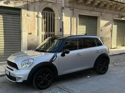 Usata Mini Countryman 143 CV (105 kW) 2013 Grigio SUV