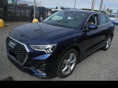 Usata Audi Q3 Sportback Business Plus 150 CV (110 kW) 2024 Blu SUV
