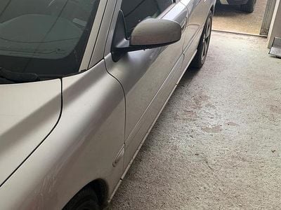 Usata Volvo V70 163 CV (119 kW) 2004 Grigio Station wagon