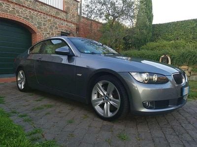 Usata BMW 330 Comfort Edition 272 CV (200 kW) 2008 Grigio Coupé
