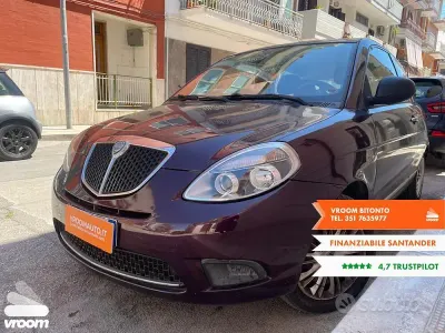 Begagnad Lancia Ypsilon 77 HK (56 kW) 2011 Halvkombi