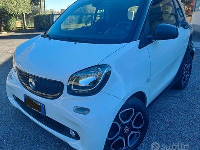 Bianco Usata 2018 Smart ForTwo Cabrio Cabrio | 12.800 €