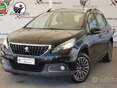 Usata Peugeot 2008 Active 99 CV (72 kW) 2017 Nero SUV