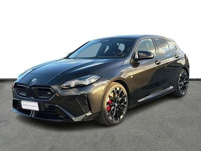 Usata BMW M5 M Sport 300 CV (220 kW) 2025 Black sapphire metallizzato Berlina