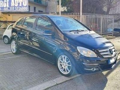 Nero Usata 2009 Mercedes B180 Monovolume | 3600 € (Buon prezzo)