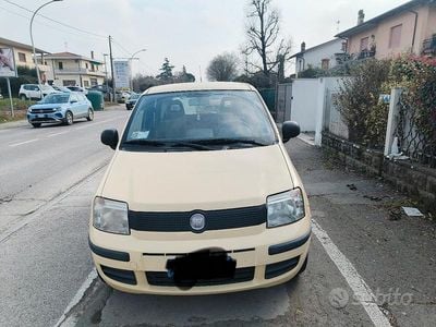 Usata Fiat Panda 77 CV (56 kW) 2010 Giallo Utilitaria