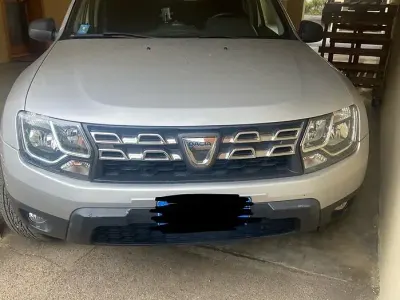 Usata Dacia Duster 90 CV (66 kW) 2017 Grigio SUV