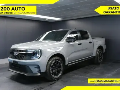 Usata Ford Ranger 240 CV (176 kW) 2025 Grigio Pick-up