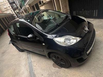 Usata Peugeot 107 Allure 68 CV (50 kW) 2011 Nero Utilitaria
