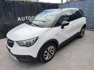 Begagnad Opel Crossland X Innovation 99 HK (72 kW) 2018 Vit SUV