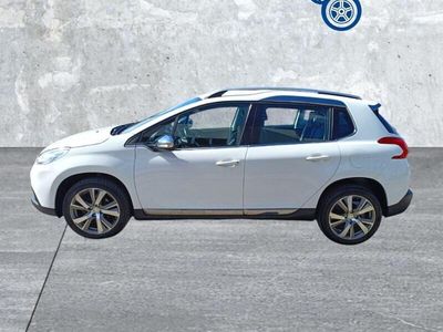 Usata Peugeot 2008 Allure 92 CV (67 kW) 2015 Bianco SUV
