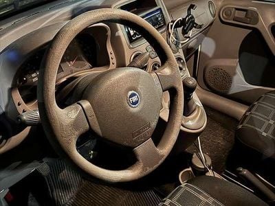 Usata Fiat Panda Emotion 69 CV (50 kW) 2006 Utilitaria