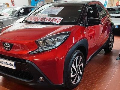 Rosso Nuova 2025 Toyota Aygo X Trend SUV | 16.900 € (Buon prezzo)