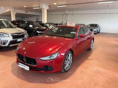 Usata Maserati Ghibli 275 CV (202 kW) 2017 Rosso Berlina