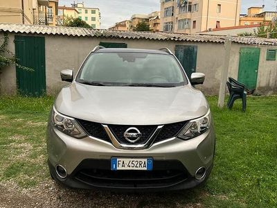 Usata Nissan Qashqai 116 CV (85 kW) 2016 Grigio SUV