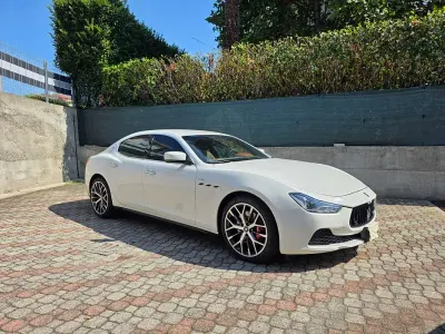 Usata Maserati Ghibli 250 CV (183 kW) 2015 Bianco Berlina