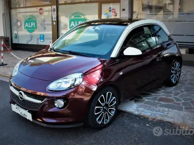 Usata Opel Adam 69 CV (50 kW) 2018 Rosso Utilitaria