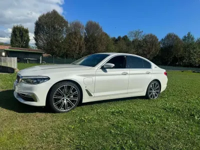 Usata BMW 530e Luxury Line 184 CV (135 kW) 2017 Berlina