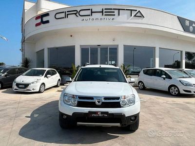 Usata Dacia Duster Lauréate 110 CV (80 kW) 2012 Bianco SUV