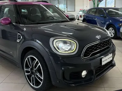 Usata Mini Cooper Countryman 190 CV (139 kW) 2017 Grigio met SUV