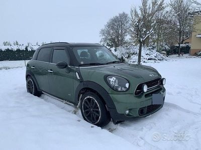Usado Mini Countryman 143 CV (105 kW) 2014 Verde SUV
