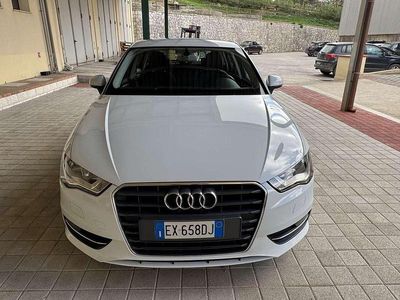 Usata Audi A3 Business 110 CV (80 kW) 2014 Bianco Berlina
