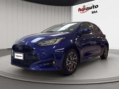 Begagnad Toyota Yaris Hybrid Trend 116 HK (85 kW) 2025 Blå Halvkombi