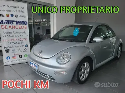 Usata VW New Beetle 105 CV (77 kW) 2006 Grigio Utilitaria