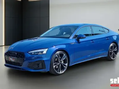Usata Audi A5 Sportback Ambiente 204 CV (150 kW) 2024 Blu atollo metallizzato Utilitaria